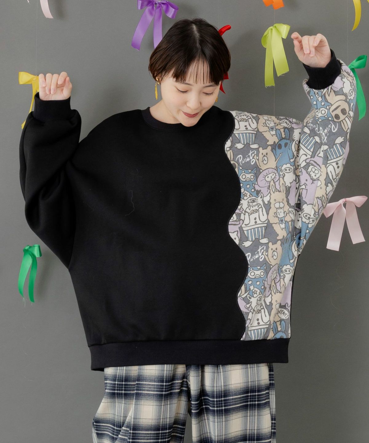 Parityキャラ総柄 裏起毛波模様切替プルオーバー-4