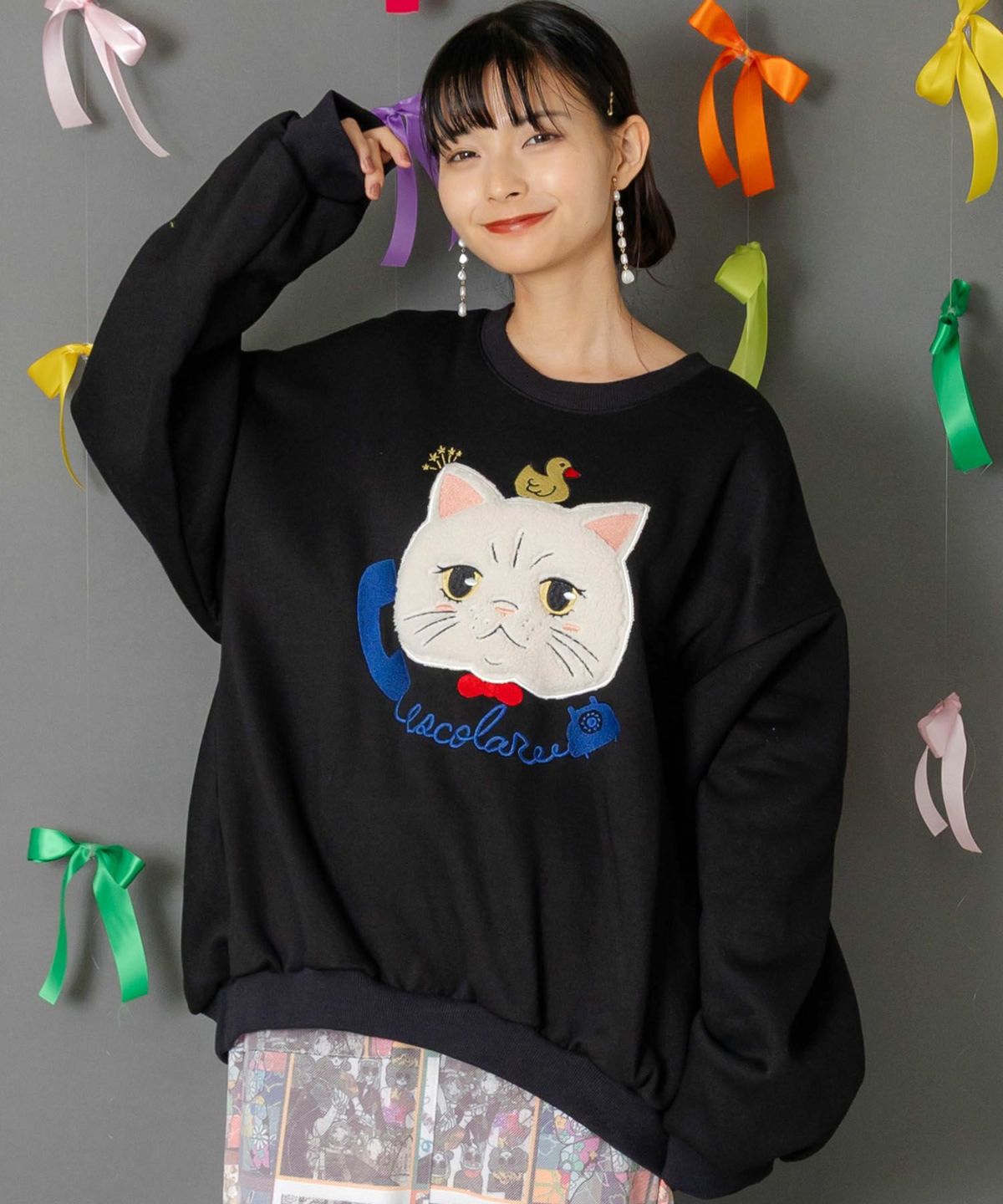 ネコのボアアップリケ×刺繍 裏起毛プルオーバー-3