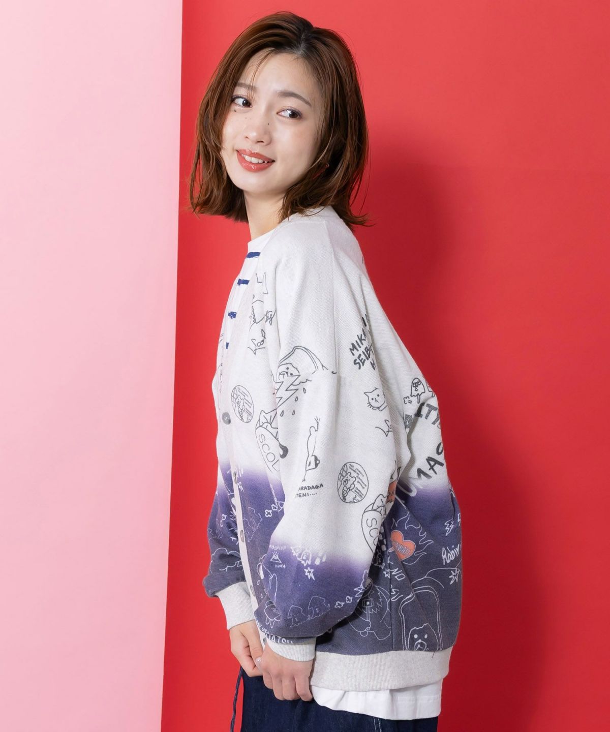 落書き柄段染め風裏毛使いカーディガン-4