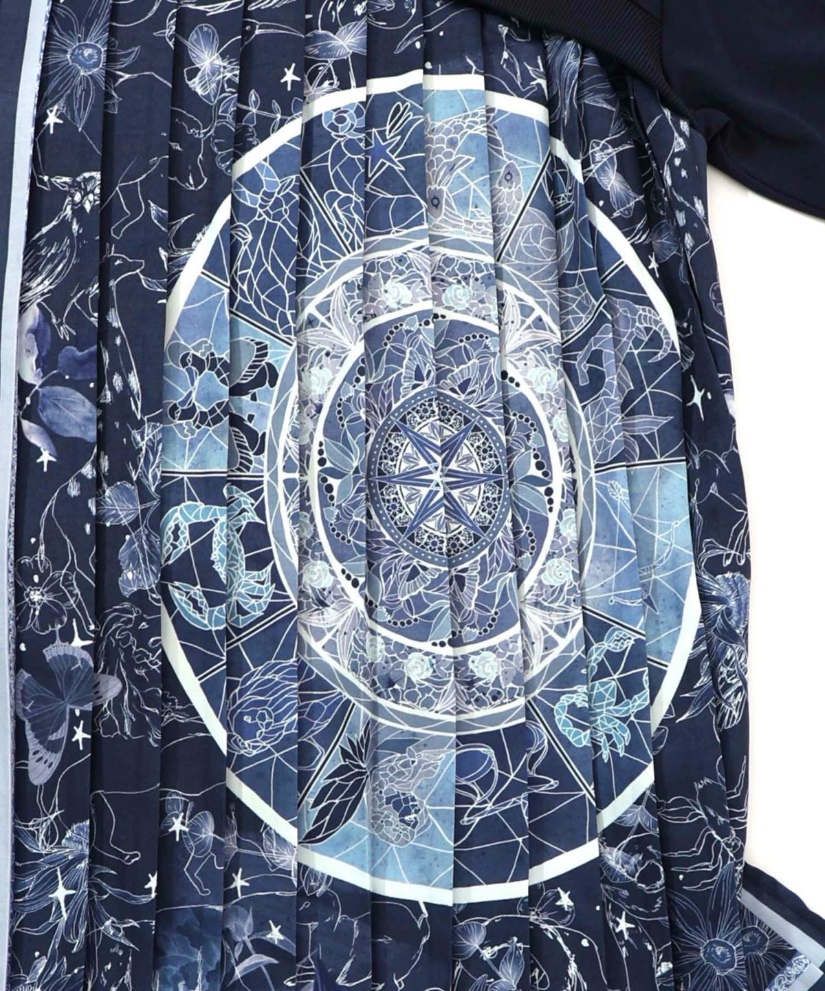 星座×ステンドグラス柄プリーツ切替プルオーバー-13