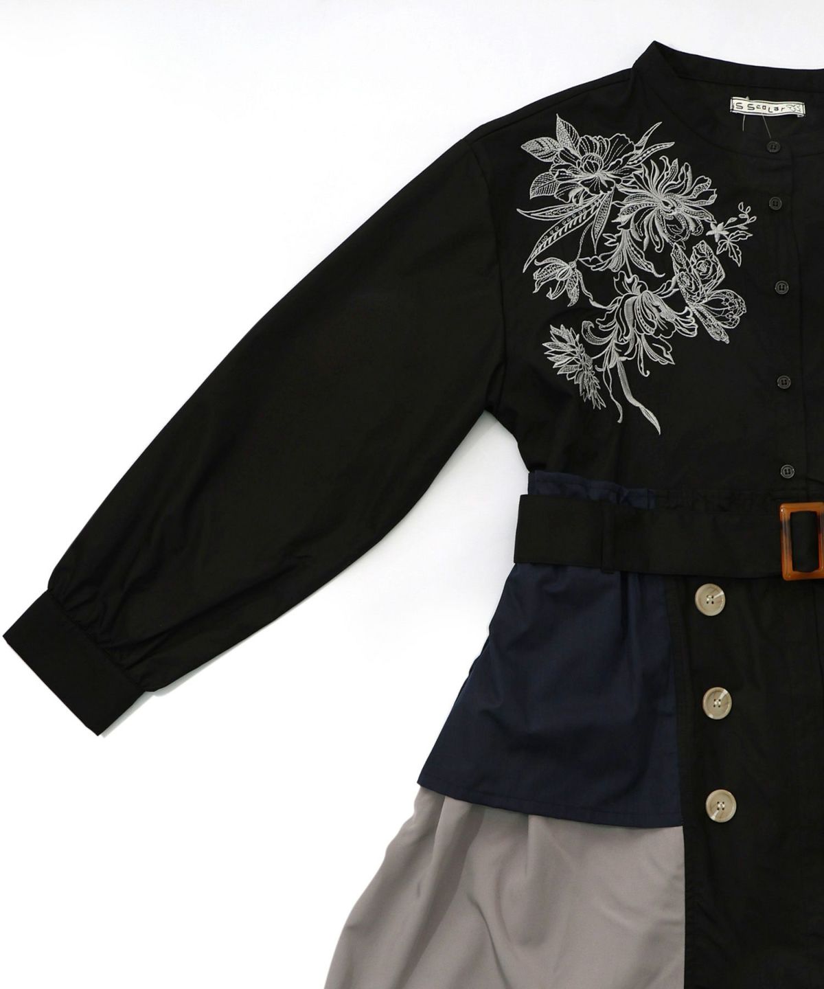 花刺繍トレンチコート風異素材切替ワンピース-22