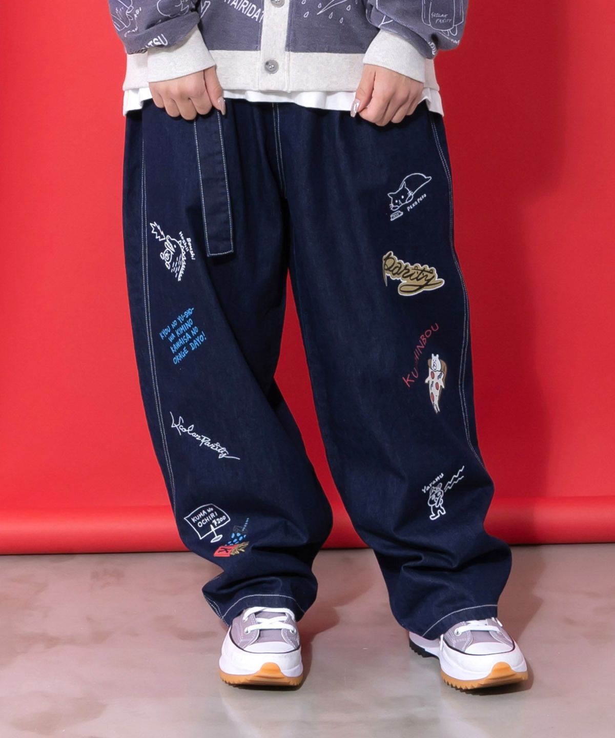 らくがき風ワッペンベルト付きパンツ-3