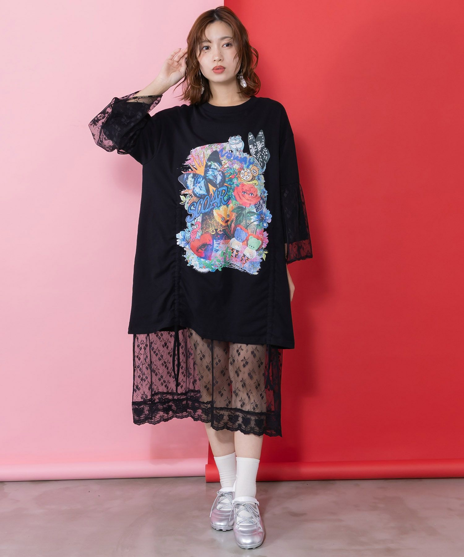 極美品♪ビアズリー レース裏毛チュニック 変形ブラウス 切替 刺繍 近年 極美品♪ビアズリー レース裏毛チュニック 変形ブラウス 切替 刺繍