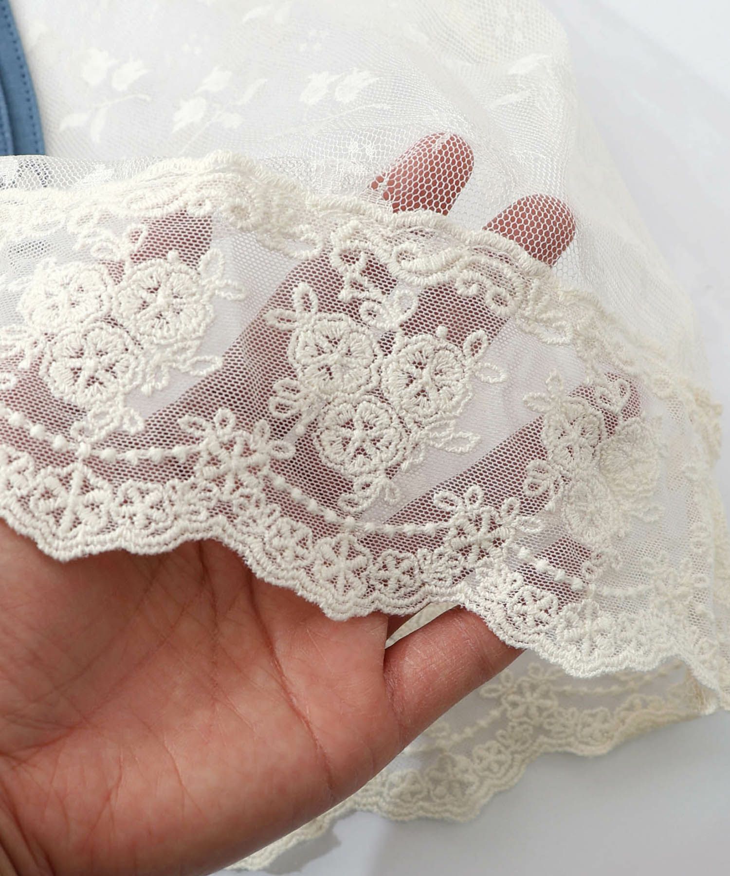 161620：アート柄レース切替チュニックの通販-ScoLar