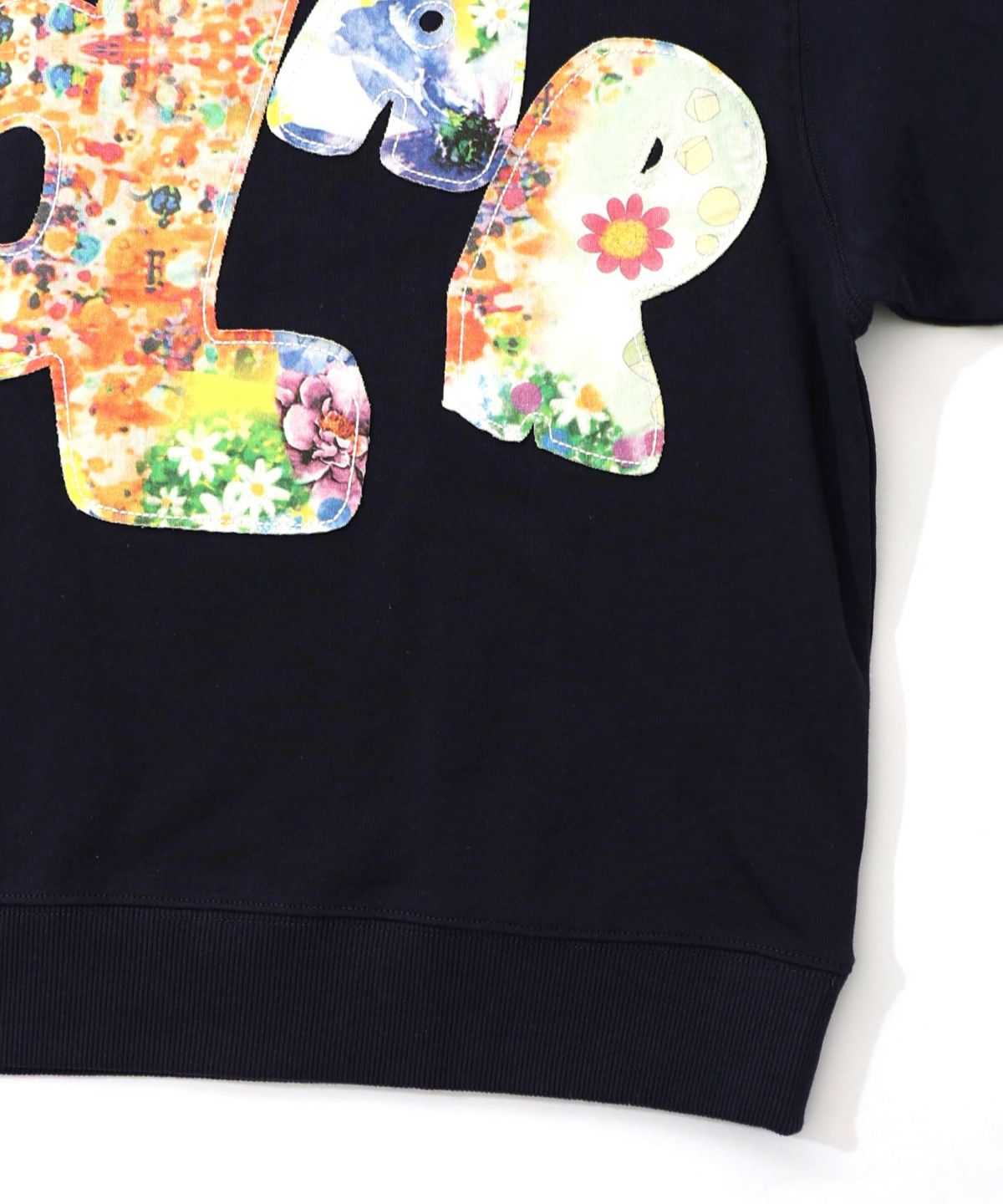 スカラー総柄ロゴアップリケ裏毛プルオーバー-20