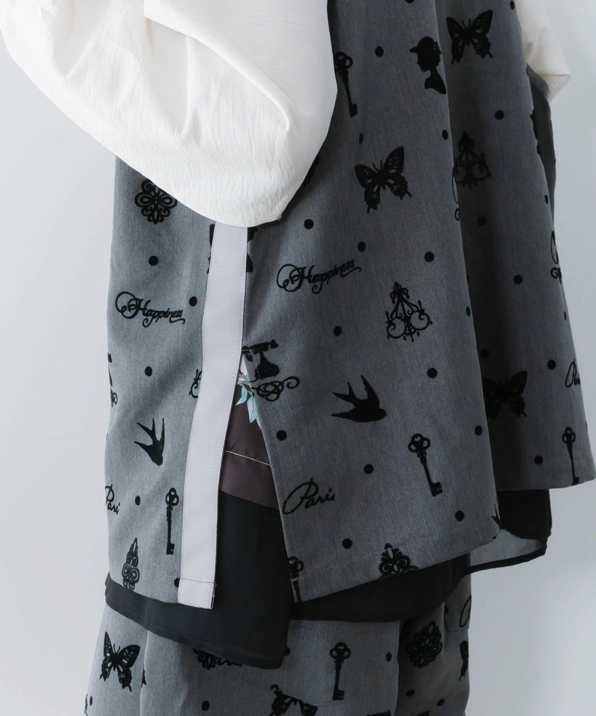 アンティーク調フロッキープリントベスト-9