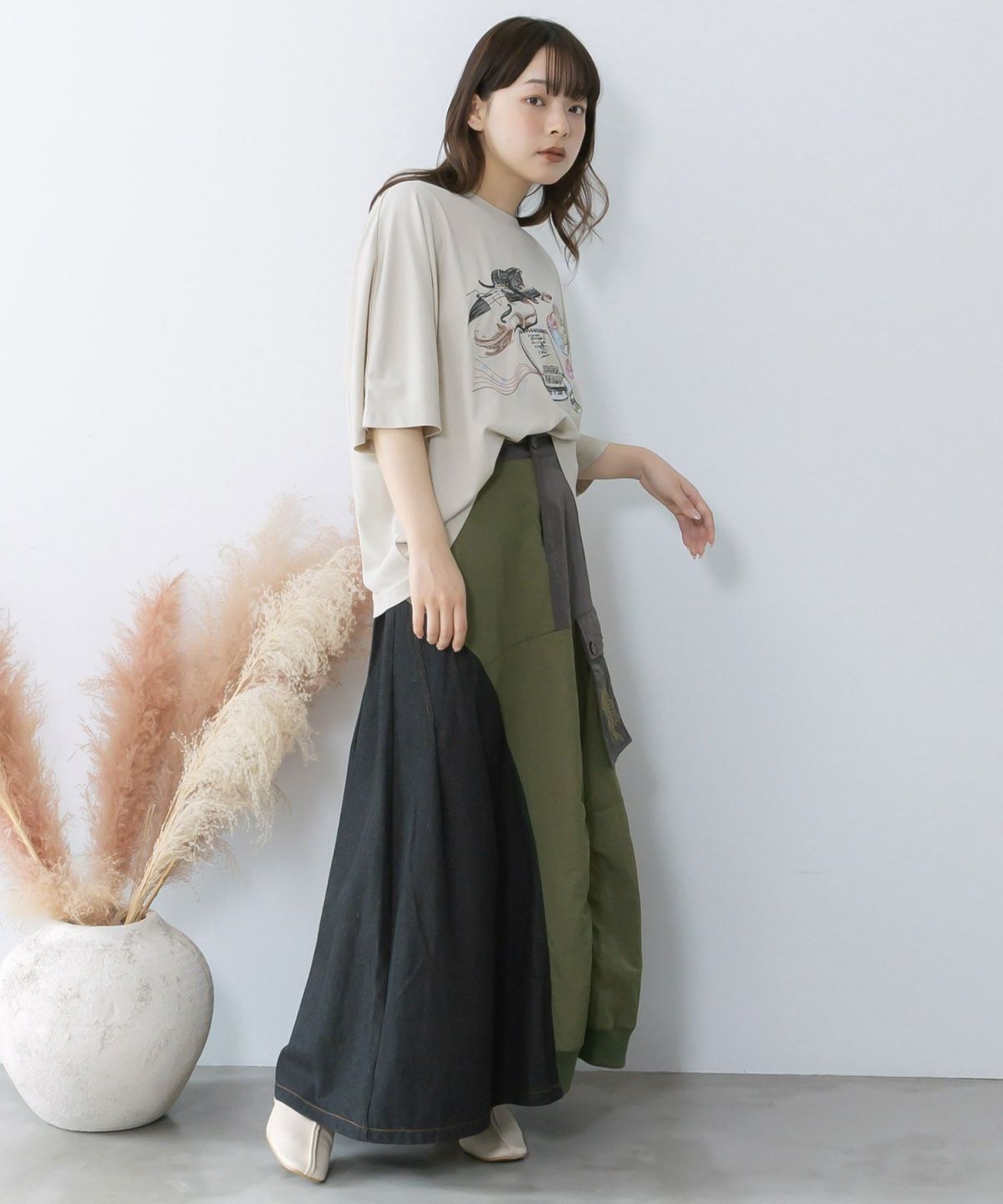 蝶鍵モチーフ刺繍 ナイロン×デニム切替配色スカート-6