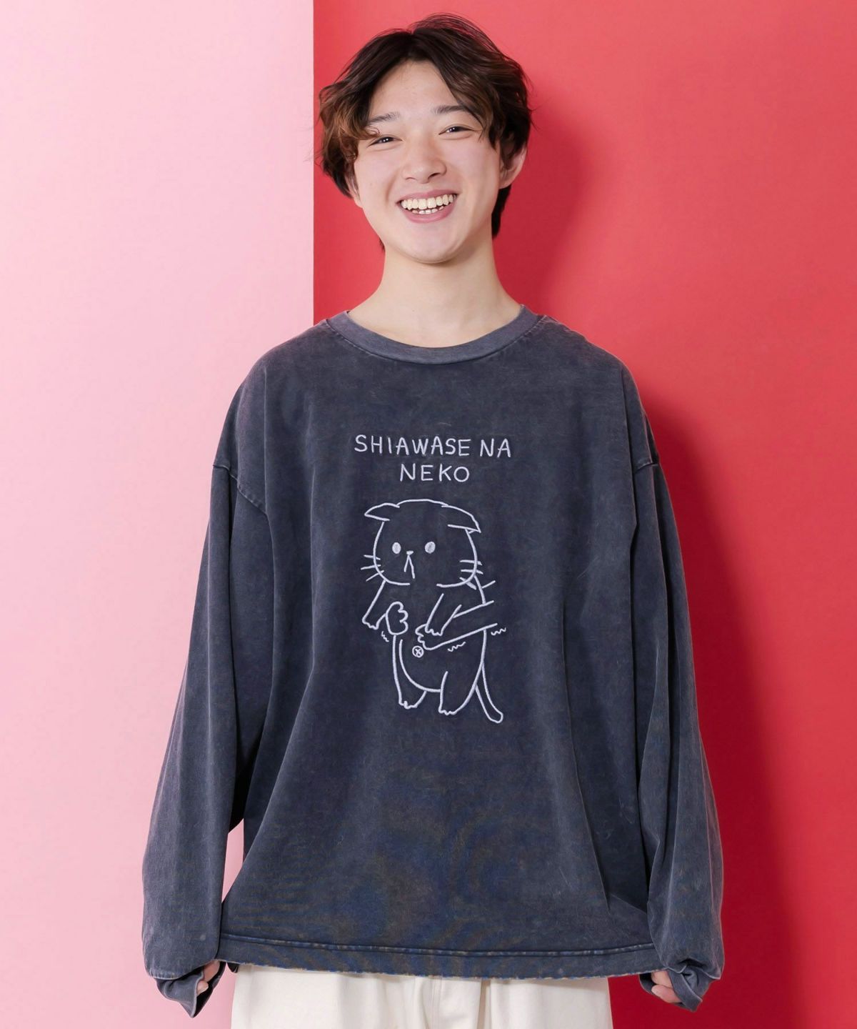 正月太りネコ柄刺繍ヴィンテージ風プルオーバー-1