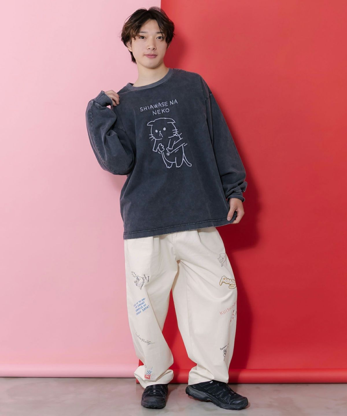 正月太りネコ柄刺繍ヴィンテージ風プルオーバー-2