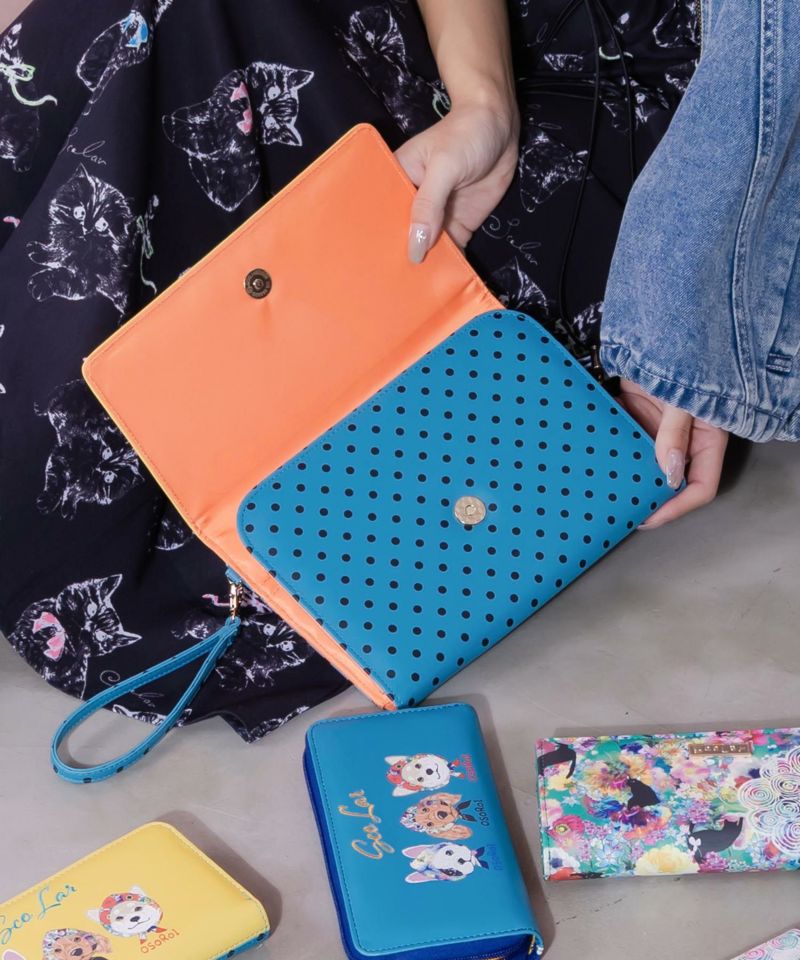 頭巾わんちゃん×ドット柄 ロゴ刺繍入りマルチケース-5