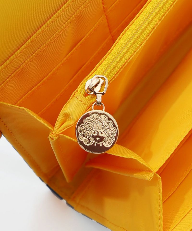 頭巾わんちゃん×ドット柄 ロゴ刺繍入りマルチケース-21