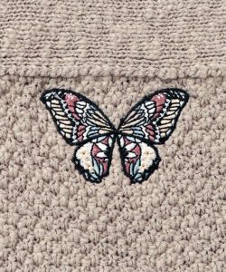 蝶刺繍×蝶ボタン付きニットカーディガン-11